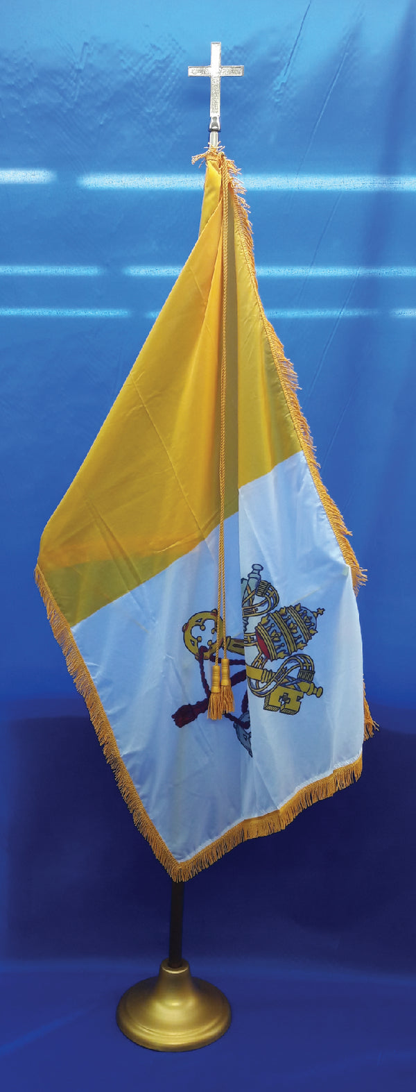 4' x 6' indoor Papal flag ONLY. Pole sleeve with gold fringing on three sides.