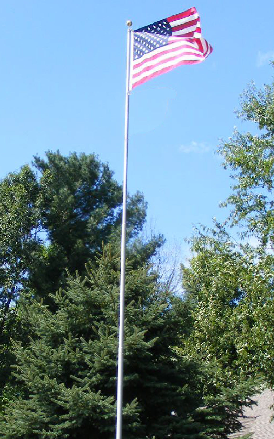 30' x 4'' x .125 wall thickness 1-pc. tapered aluminum flagpole.
